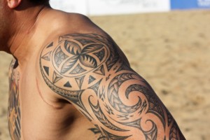 maori inspired tattoo on shoulder