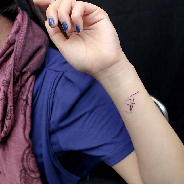 letter-t-tattoo-ideas-55-amazing-t-letter-tattoo-designs-and-ideas