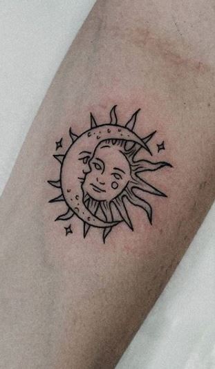 Sun Moon Tattoos What S Their Meaning Plus Photos