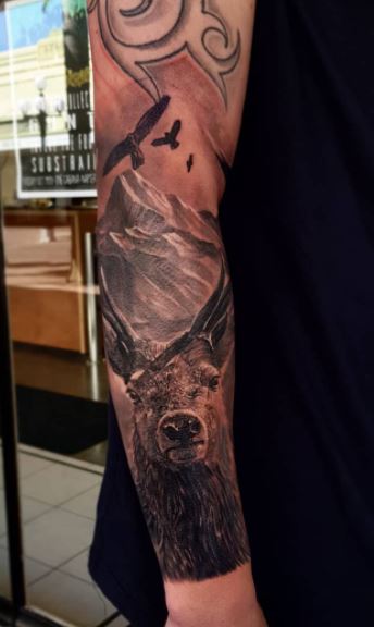 57 Attractive Hunting Shoulder Tattoo Designs