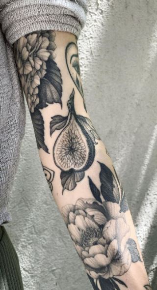11 Small Tattoo Sleeve Ideas That Will Blow Your Mind  alexie