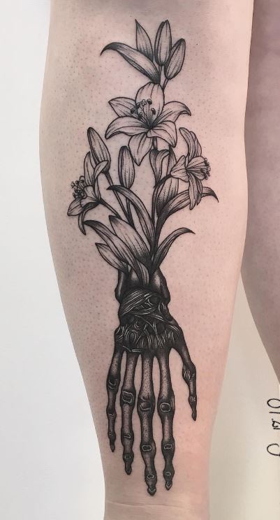 Skeleton Hand Holding Rose Tattoo Artwork Floral Punk 2021 Shirt Hoodie  Long Sleeved SweatShirt