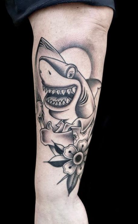 CRU Tattoo - An abstract shark done by @ritchierichtattoos from a couple of  days ago. He still has some space available this weekend and we have space  all week so why not