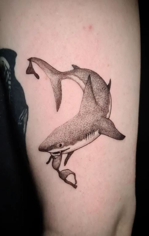 Hammerhead shark tattoo by Victor Zetall  Photo 30484